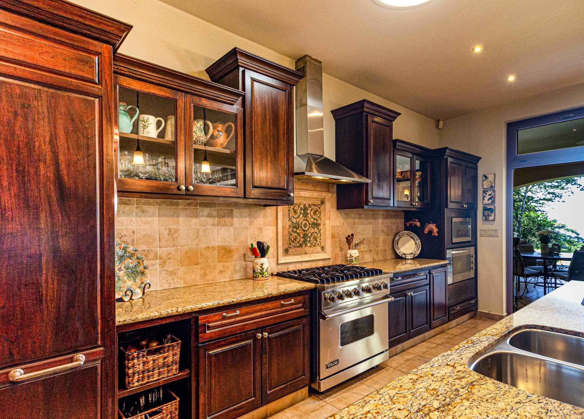 Traditional Classic Kitchen Remodel in Houston, TX by HTX Restoration project photo